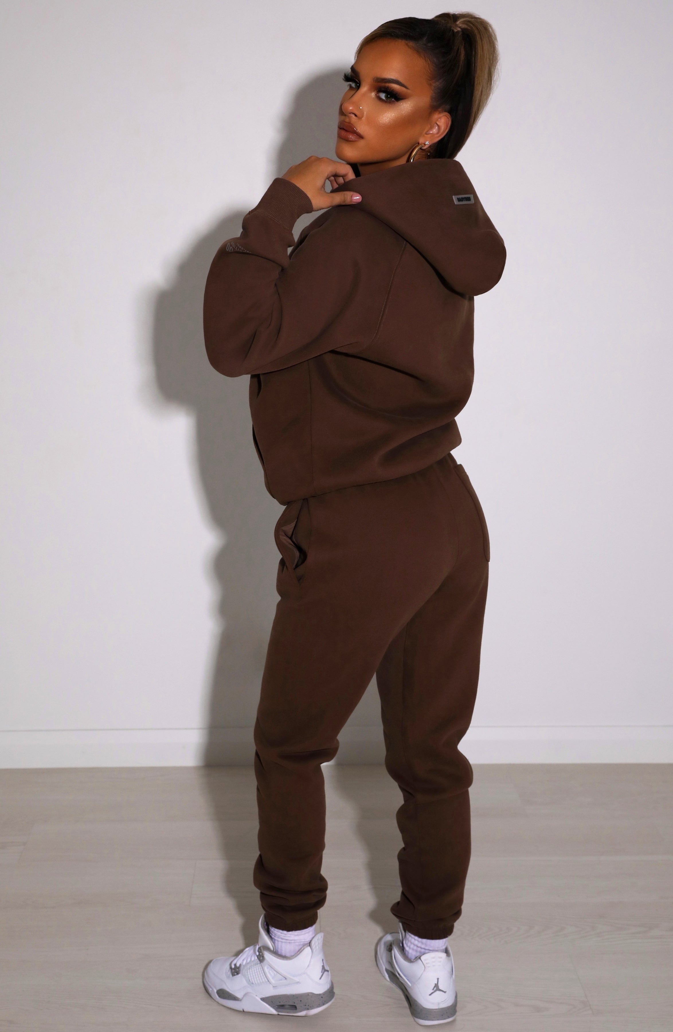 Ivy Luxe Hoodie - Chocolate